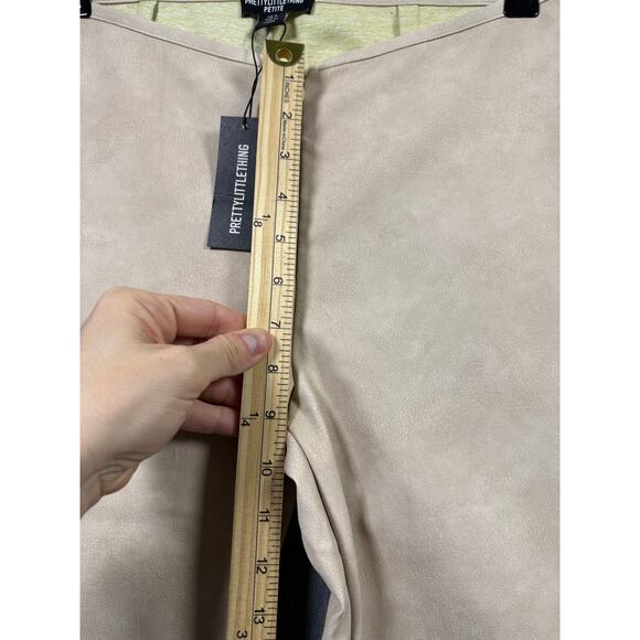 NWT Pretty Little Thing Petite Faux Leather Zip Front Flared Trousers Stone Sz 8 - Picture 7 of 10